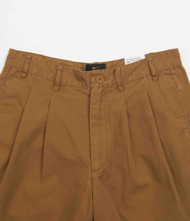 Nike Pleated Chino Shorts in Ale Brown and White