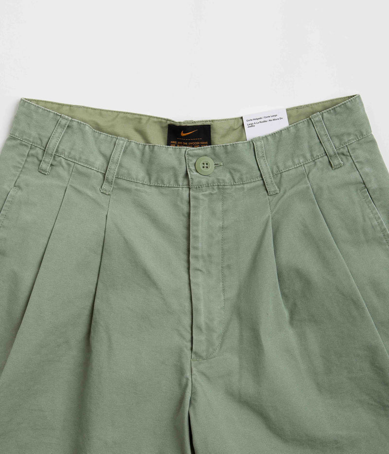 Nike Pleated Chino Shorts in Oil Green and White