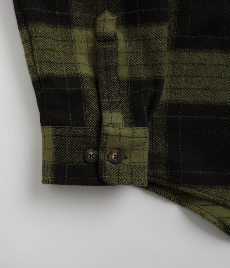 Polar Flannel Mike Shirt in Black and Army Green