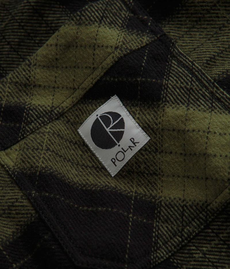 Polar Flannel Mike Shirt in Black and Army Green