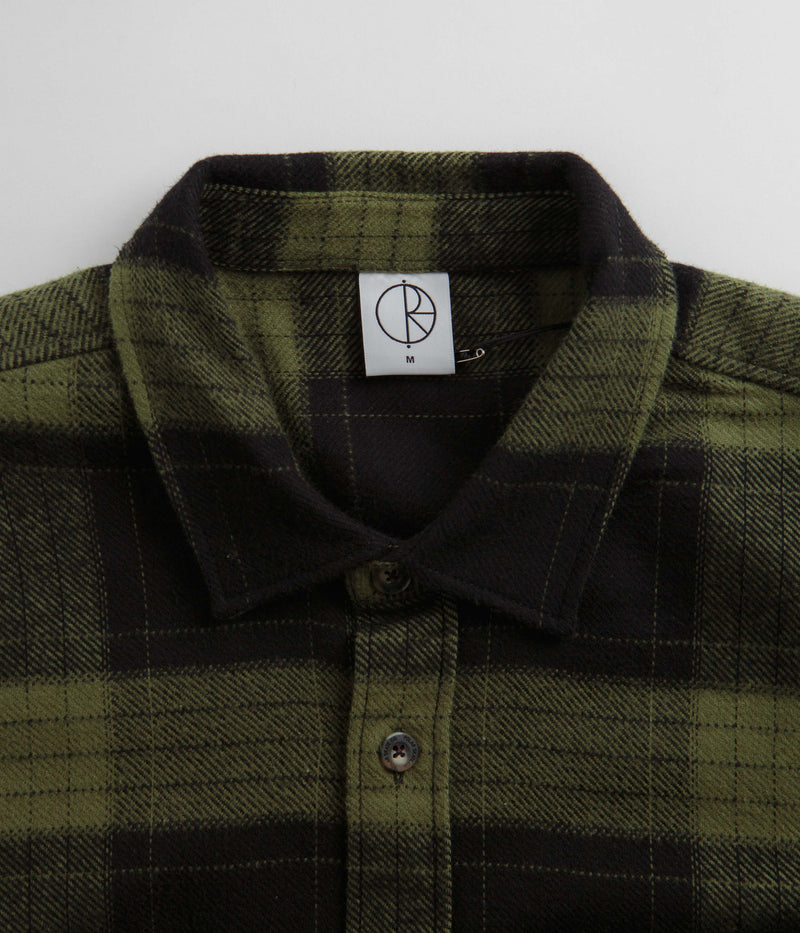 Polar Flannel Mike Shirt in Black and Army Green