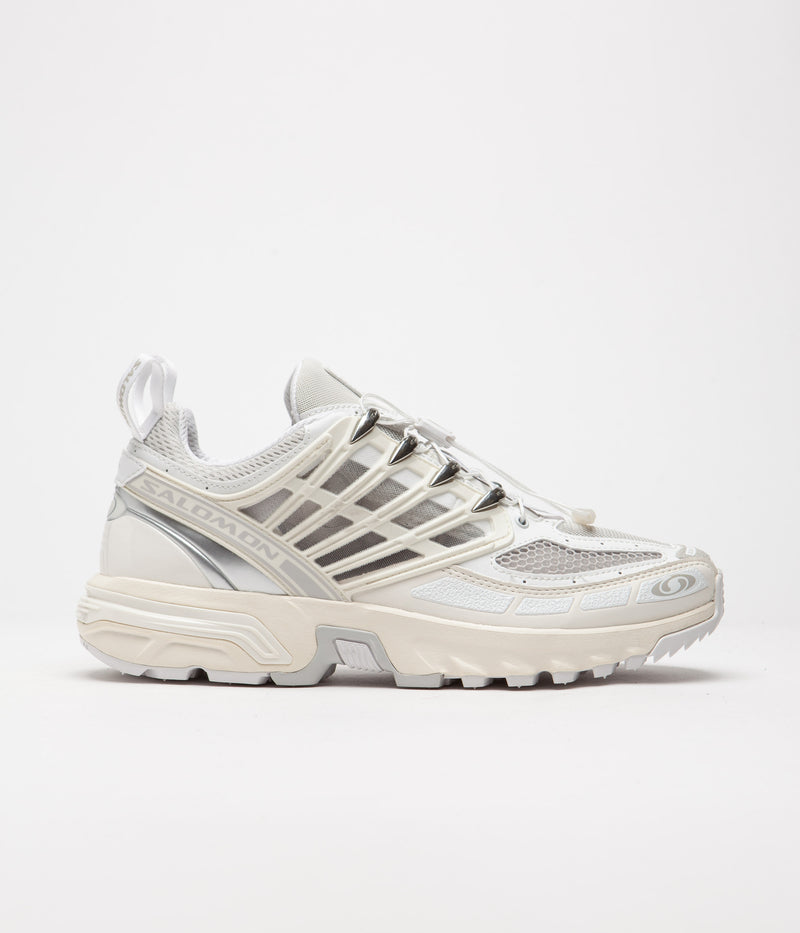 Salomon ACS Pro Shoes in White and Vanilla Ice / Lunar Rock
