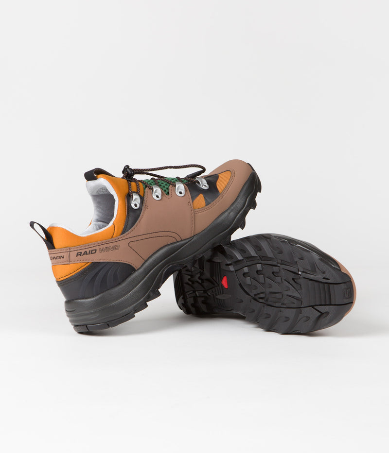 Salomon Raid Wind 75th Anniversary Shoes in Golden Oak and Acorn / Black