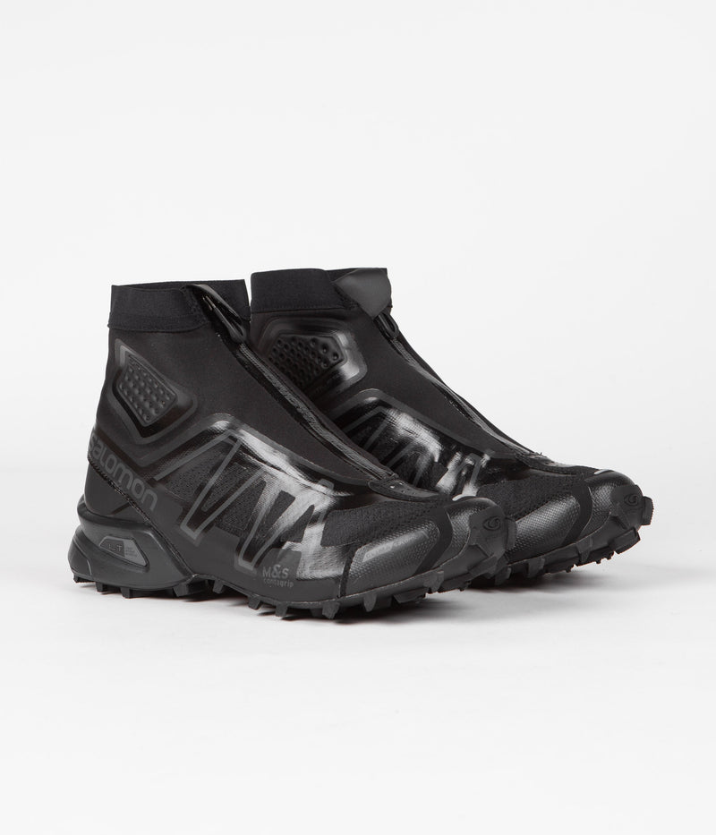 Salomon Snowcross Shoes in Black and Black / Magnet