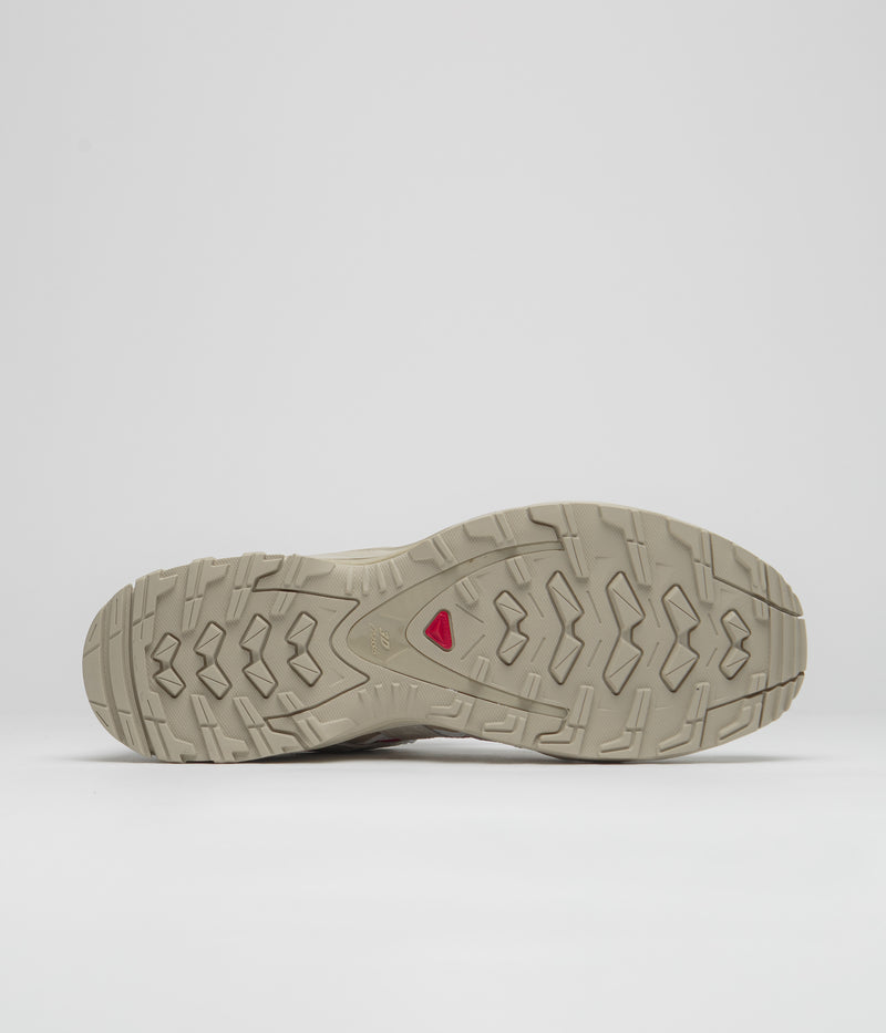 Salomon XA Pro 3D La Yaute Shoes in White and White Pepper / High Risk Red