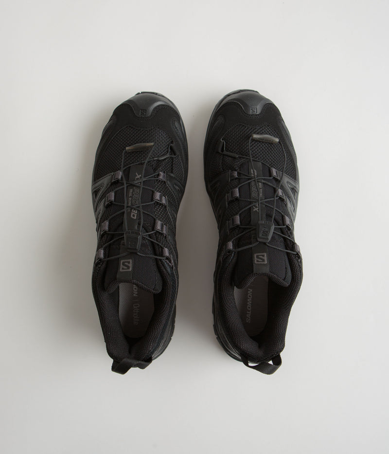 Salomon XA Pro 3D Shoes in Black and Black / Magnet