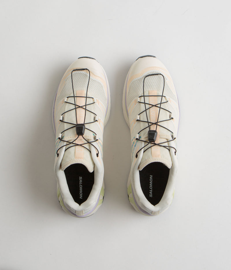Salomon XT-6 Mindful 3 Shoes in Vanilla Ice and Cloud Pink / Orchid Petal