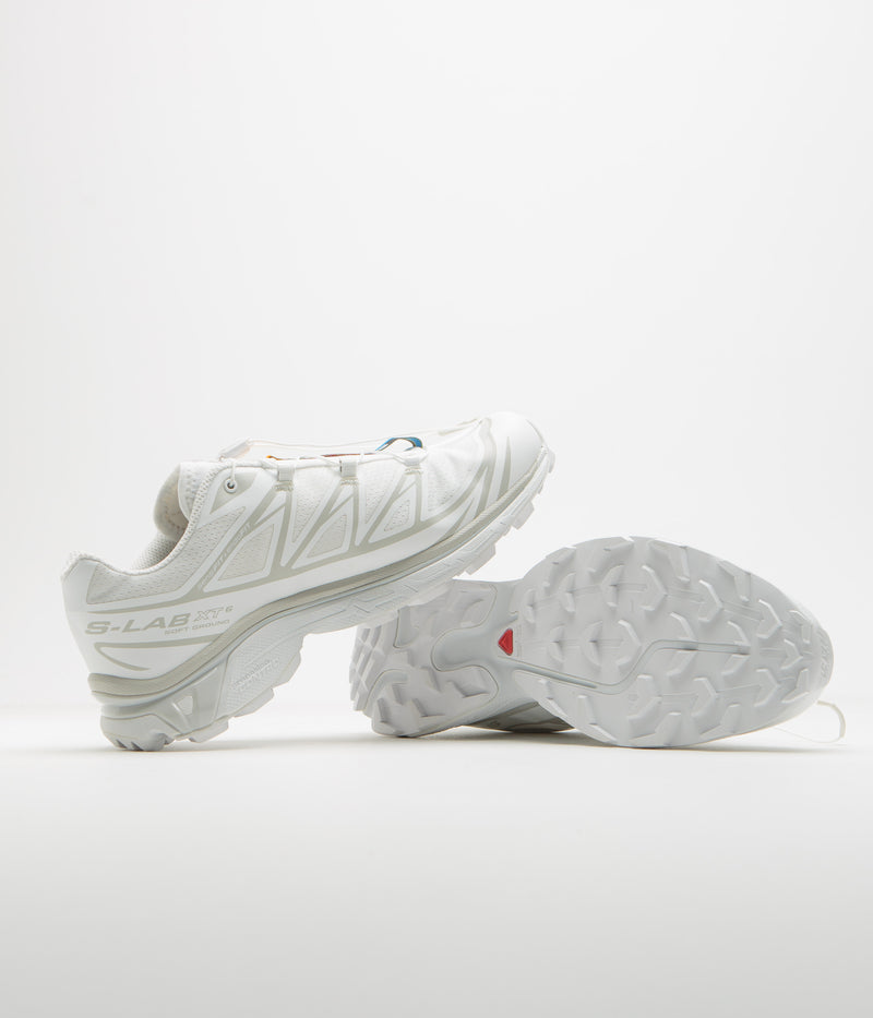 Salomon XT-6 Shoes in White and White / Lunar Rock