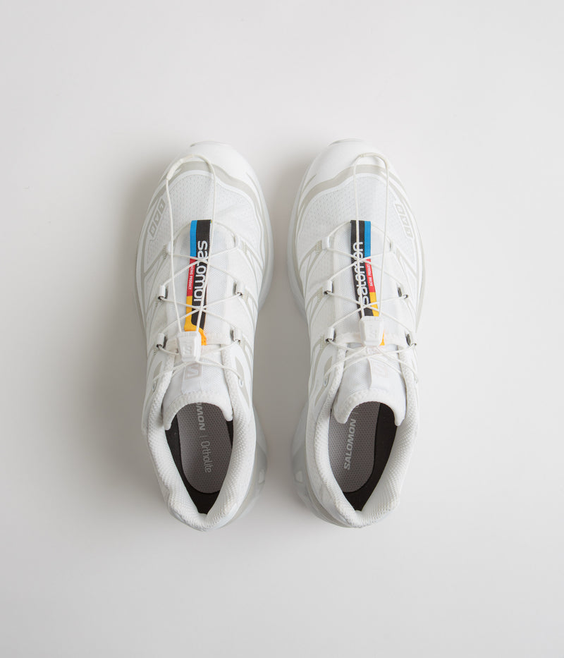 Salomon XT-6 Shoes in White and White / Lunar Rock