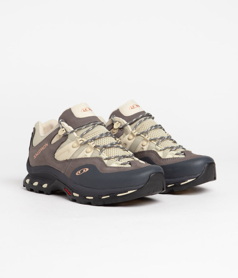 Salomon XT-Quest 2 Shoes in Ebony and Pewter / Moth