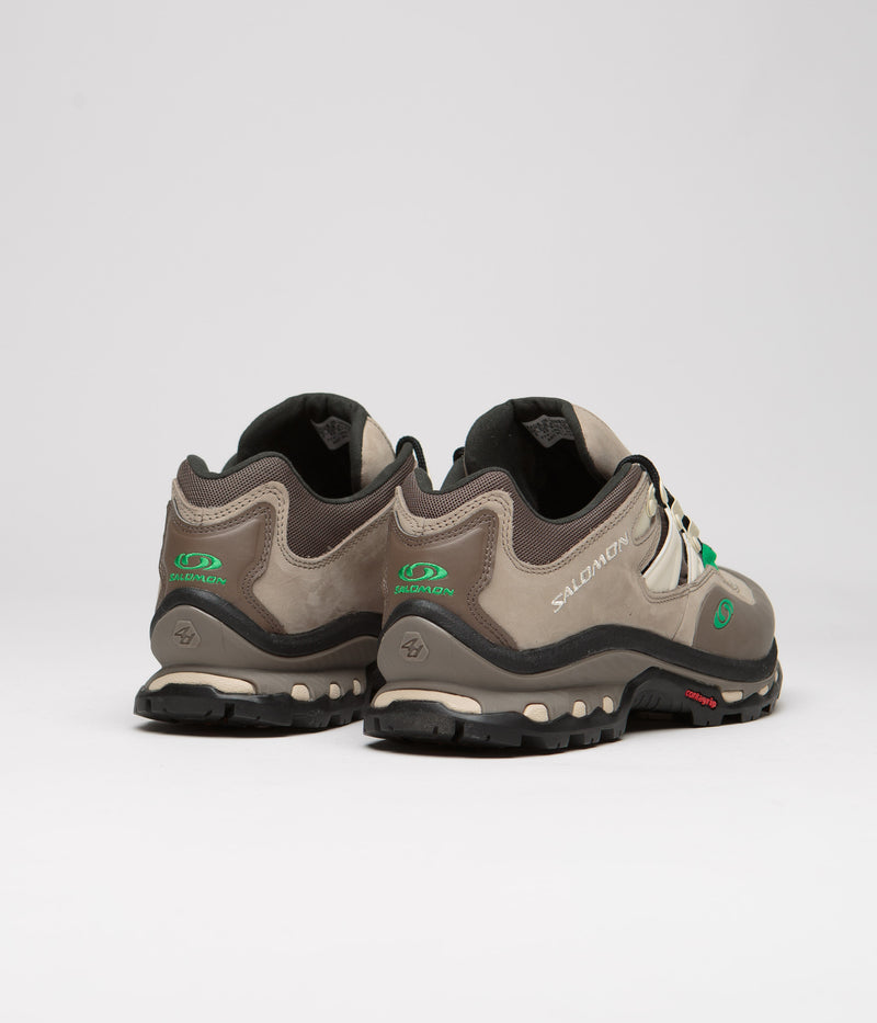 Salomon XT-Quest 2 Shoes in Falcon and Cement / Bright Green
