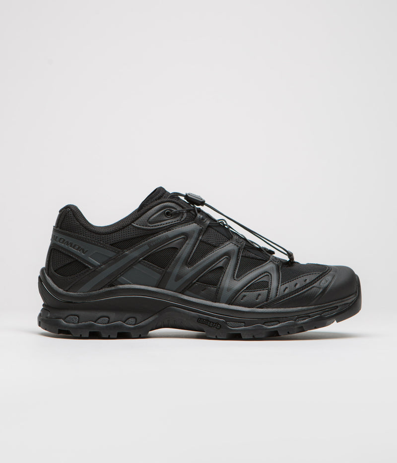 Salomon XT-Quest Shoes in Black and Black / Phantom