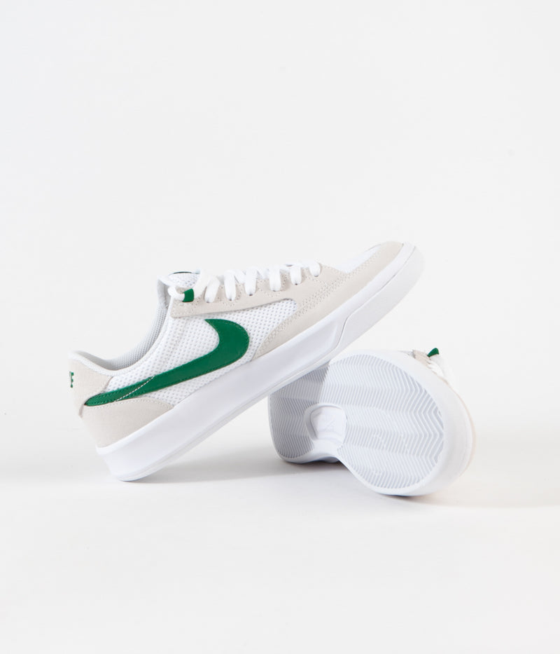 Nike SB Adversary Shoes in White and Pine Green and White - White
