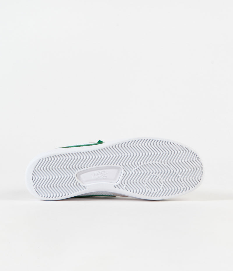 Nike SB Adversary Shoes in White and Pine Green and White - White