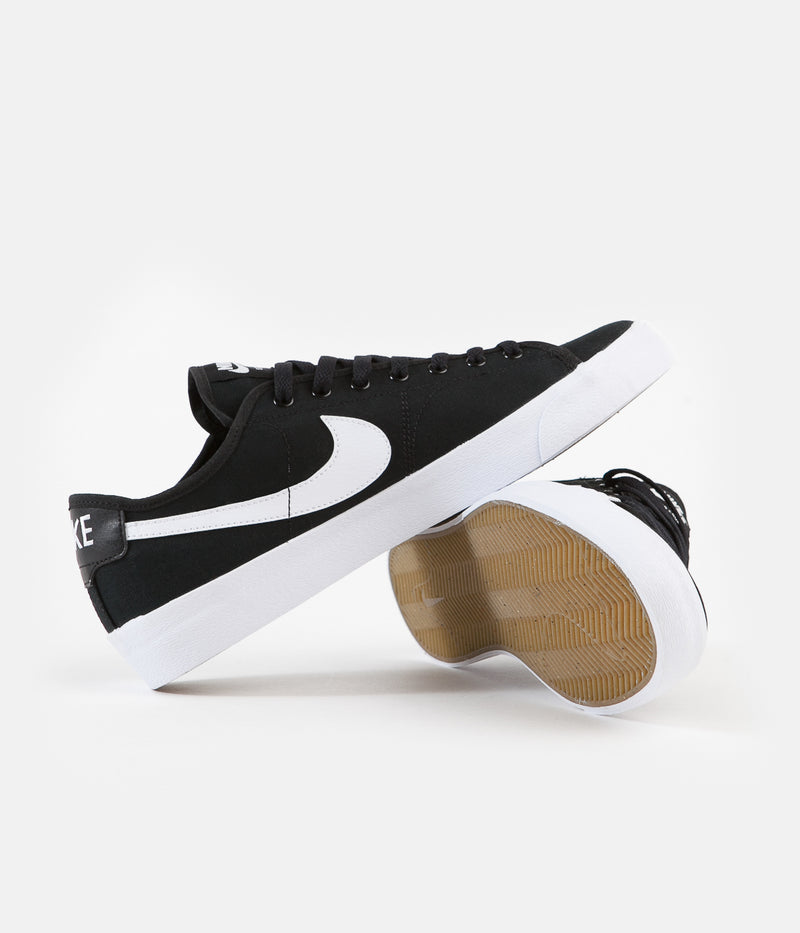 Nike SB Blazer Court Shoes in Black and White and Black - Gum Light Brown