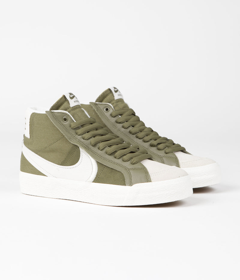 Nike SB Blazer Mid Premium Plus Shoes in Pilgrim and Phantom