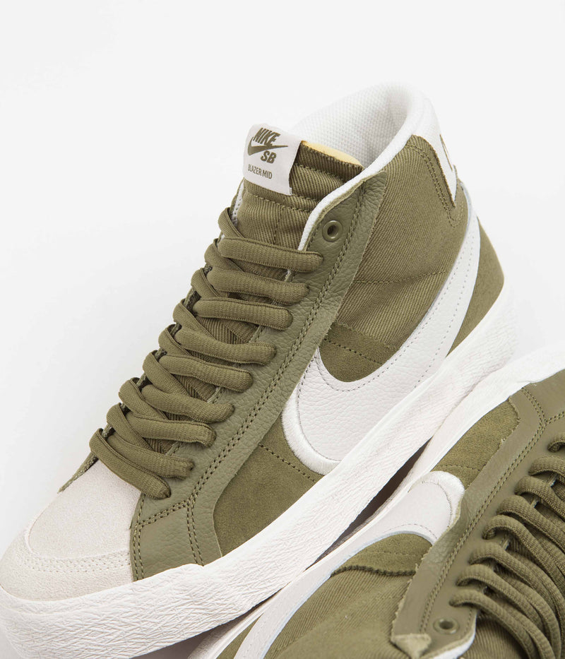 Nike SB Blazer Mid Premium Plus Shoes in Pilgrim and Phantom