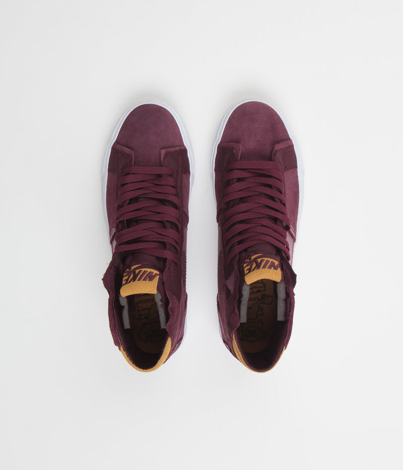 Nike SB Blazer Mid Premium Shoes in Night Maroon and Rosewood and Night Maroon - White