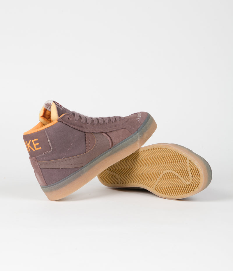 Nike SB Blazer Mid Premium Shoes in Plum Eclipse and Plum Eclipse and Kumquat