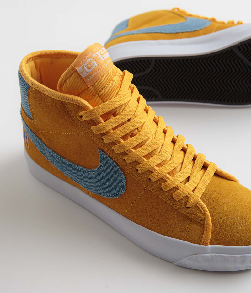 Nike SB Blazer Mid Pro GT Shoes in University Gold and Game Royal
