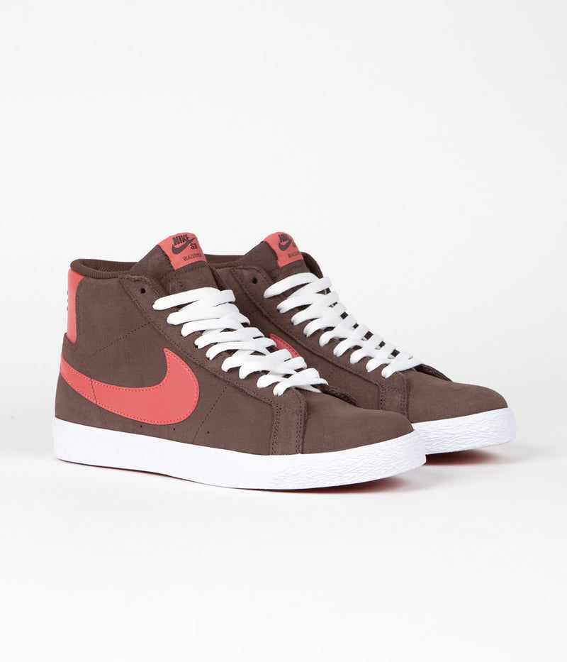 Nike SB Blazer Mid Shoes in Baroque Brown and Adobe and Baroque Brown - White