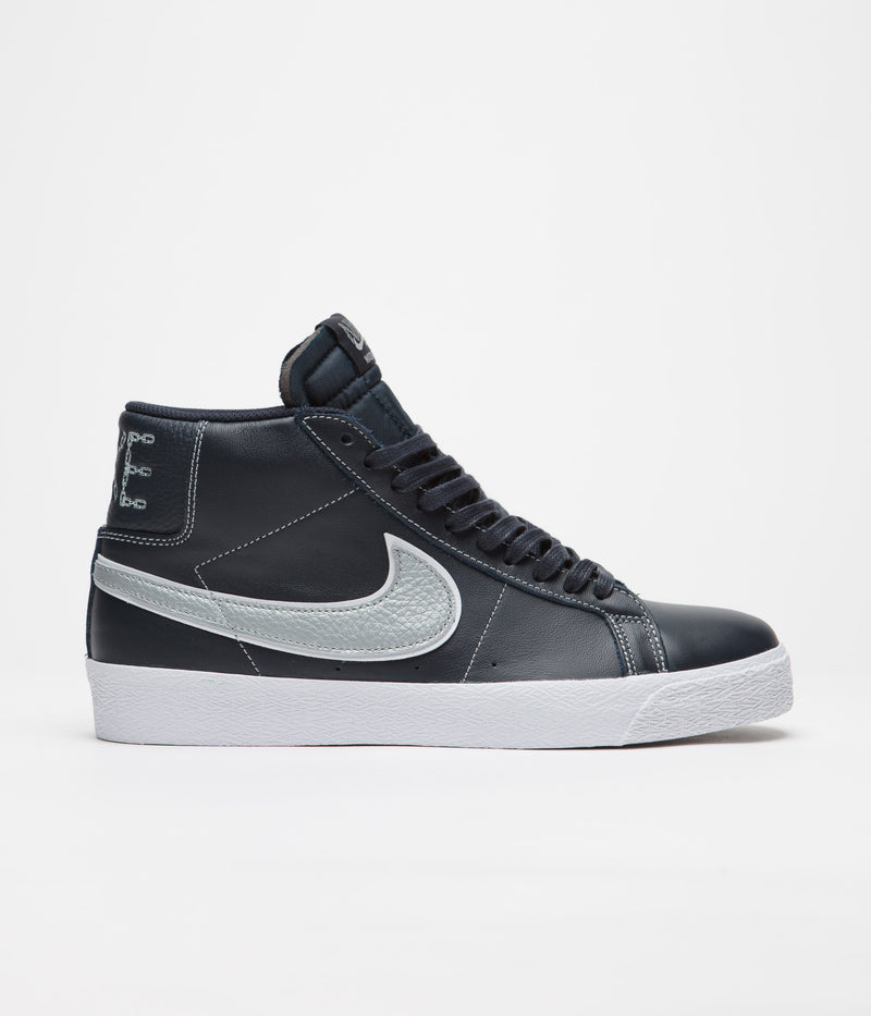 Nike SB Blazer Mid Shoes in Blackened Blue and Wolf Grey and Blackened Blue