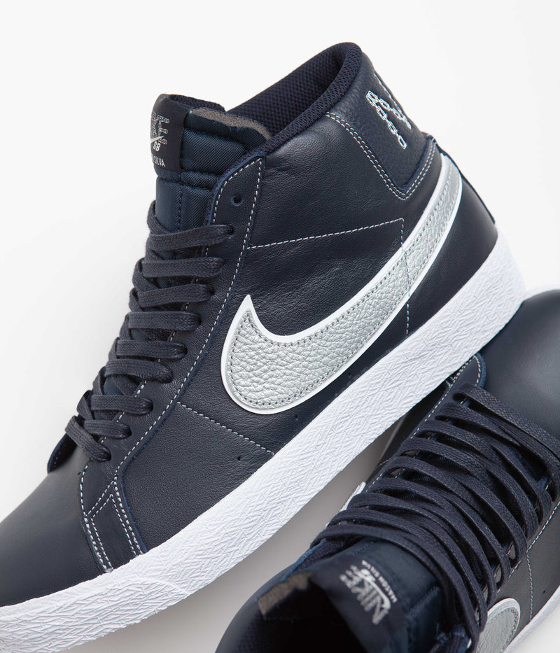 Nike SB Blazer Mid Shoes in Blackened Blue and Wolf Grey and Blackened Blue