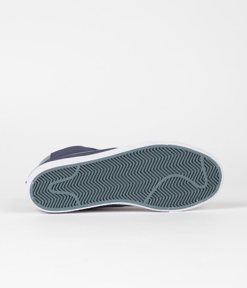 Nike SB Blazer Mid Shoes in Midnight Navy and Noise Aqua and Midnight Navy