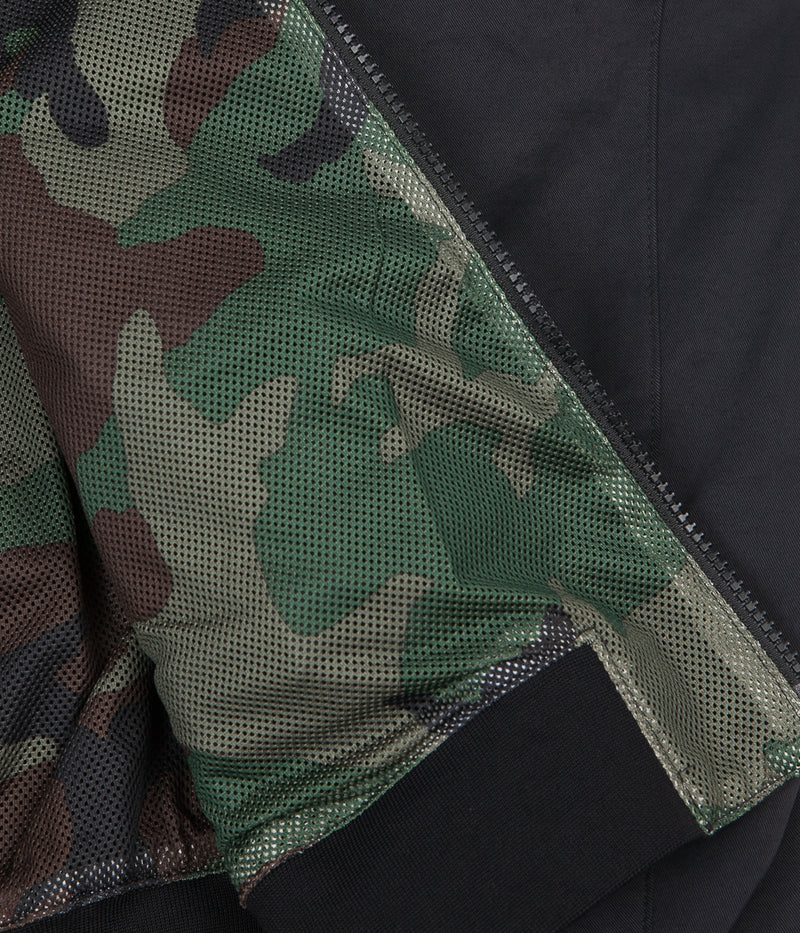 Nike SB Bomber Jacket in Black and Black