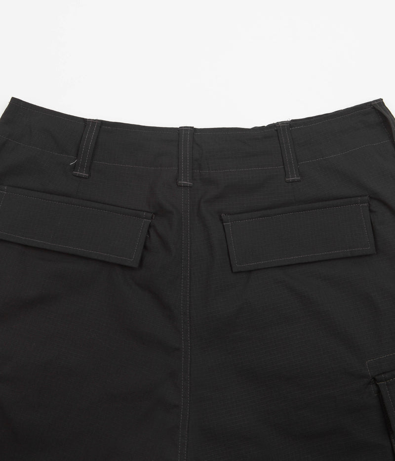 Nike SB Cargo Shorts in Black and White