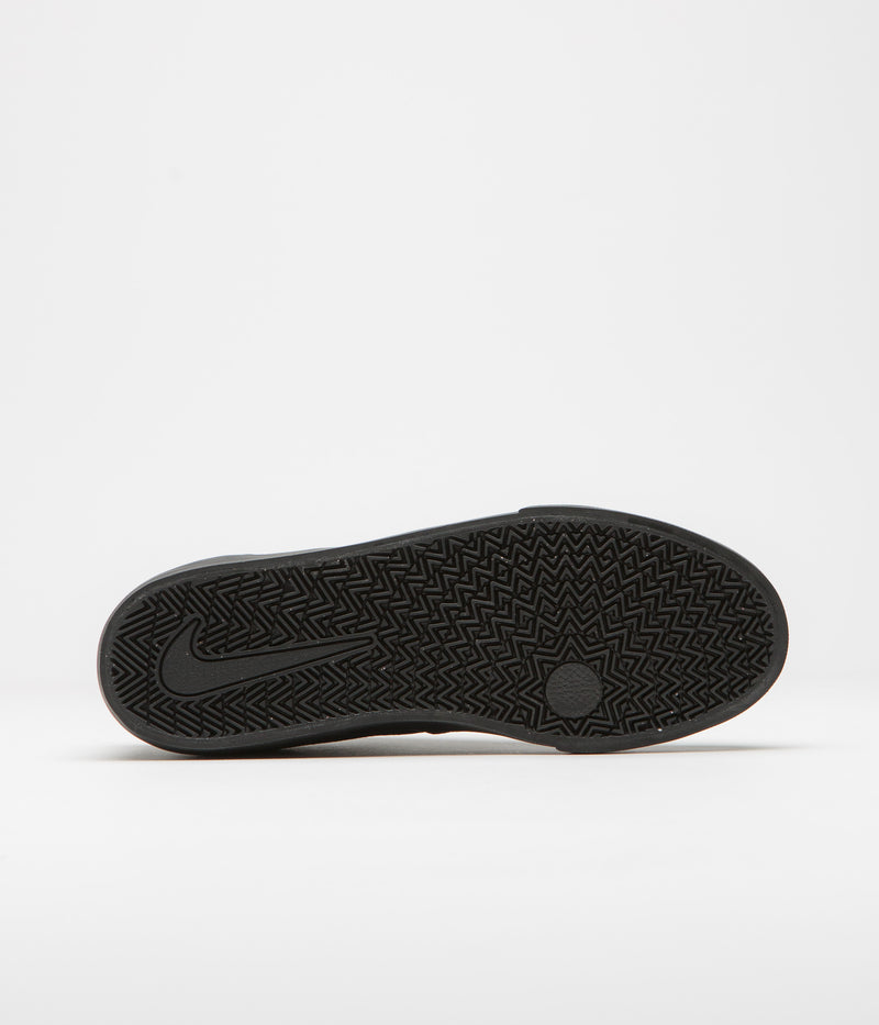 Nike SB Chron 2 Canvas Shoes in Black and Black and Black