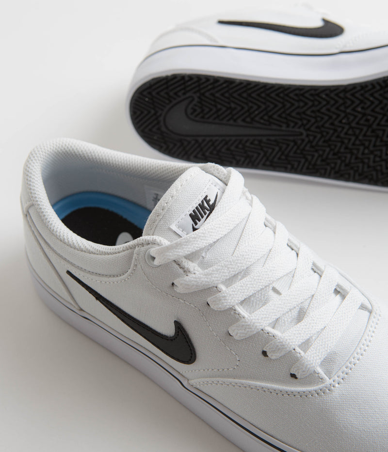 Nike SB Chron 2 Canvas Shoes in White and Black and White