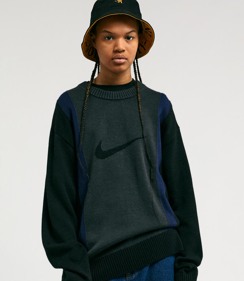 Nike SB Crewneck Sweatshirt in Black and Dark Smoke Grey / Midnight Navy / Black