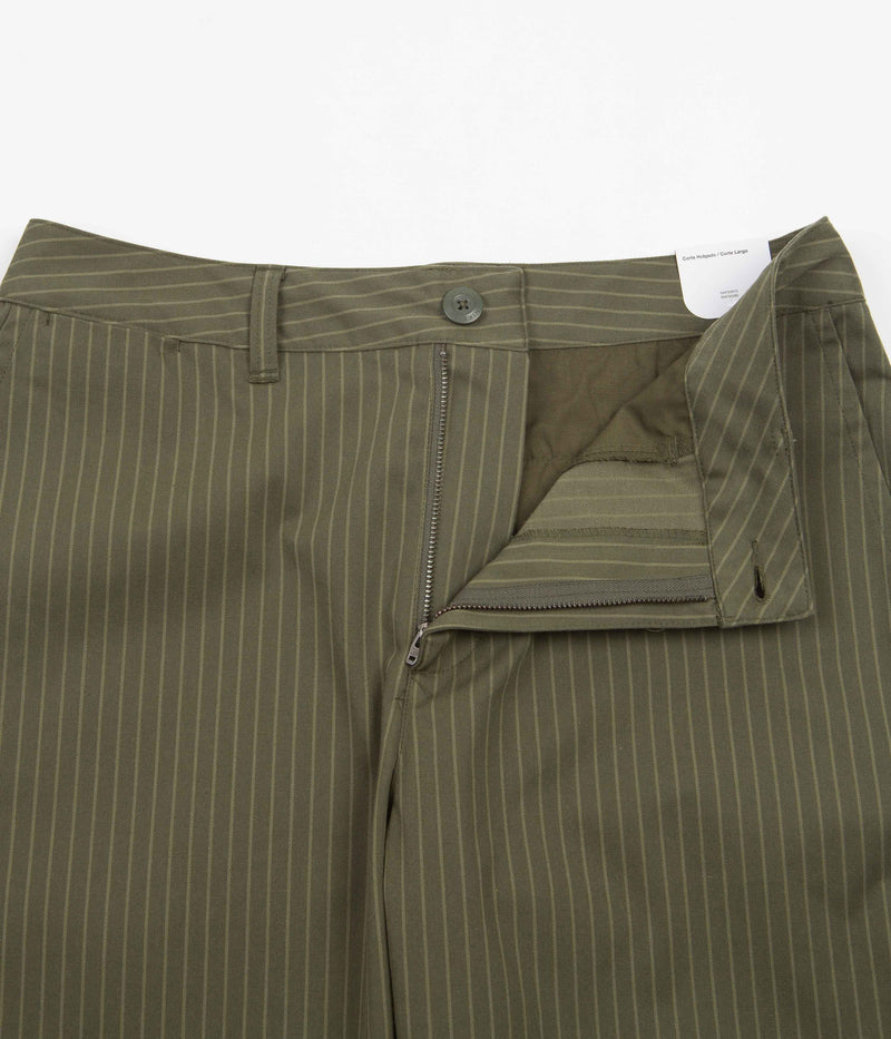 Nike SB Dri-FIT Pinstripe Chino Pants in Cargo Khaki