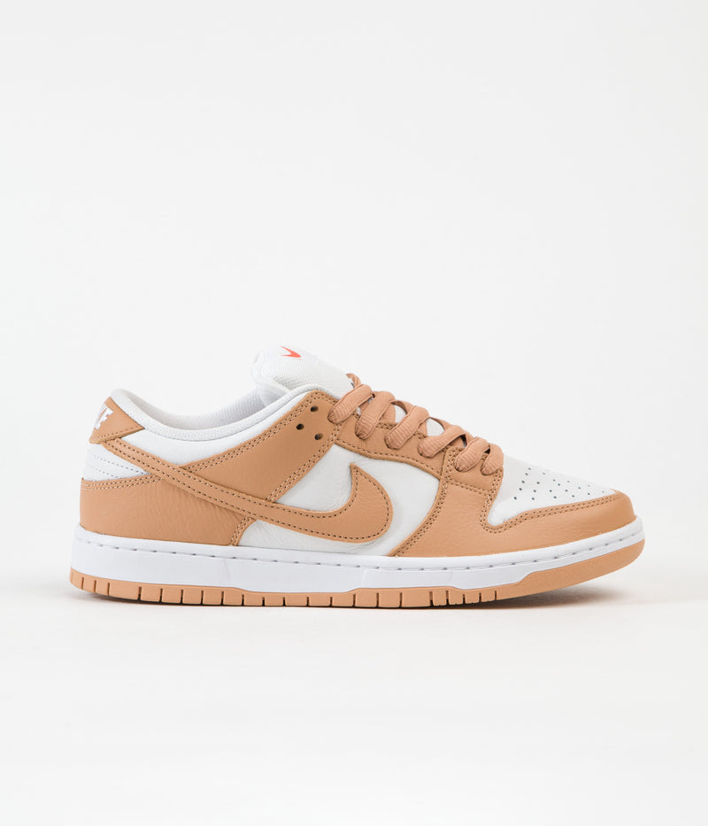 Nike SB Dunk Low Pro Orange Label Shoes in Light Cognac and Light Cognac and White - Light Cognac
