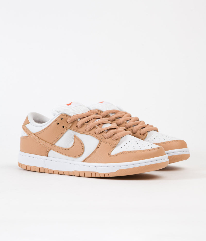 Nike SB Dunk Low Pro Orange Label Shoes in Light Cognac and Light Cognac and White - Light Cognac
