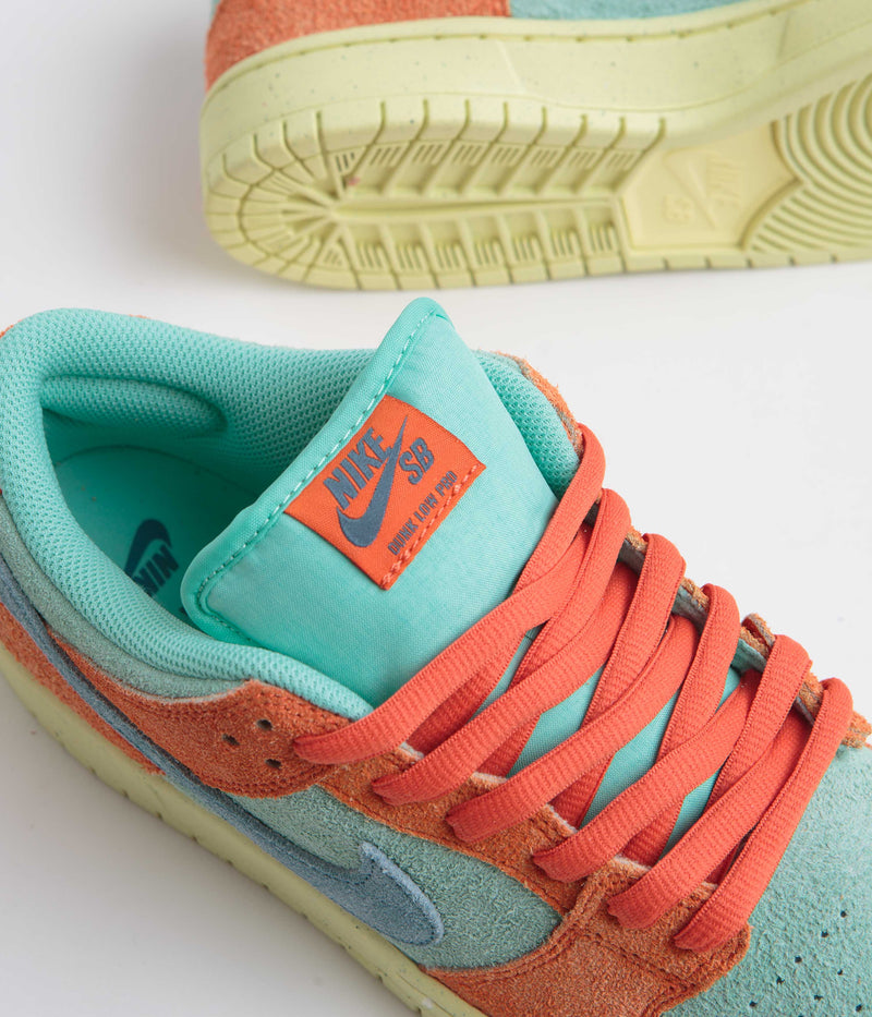 Nike SB Dunk Low Pro Premium Shoes in Orange and Noise Aqua and Emerald Rise - Orange