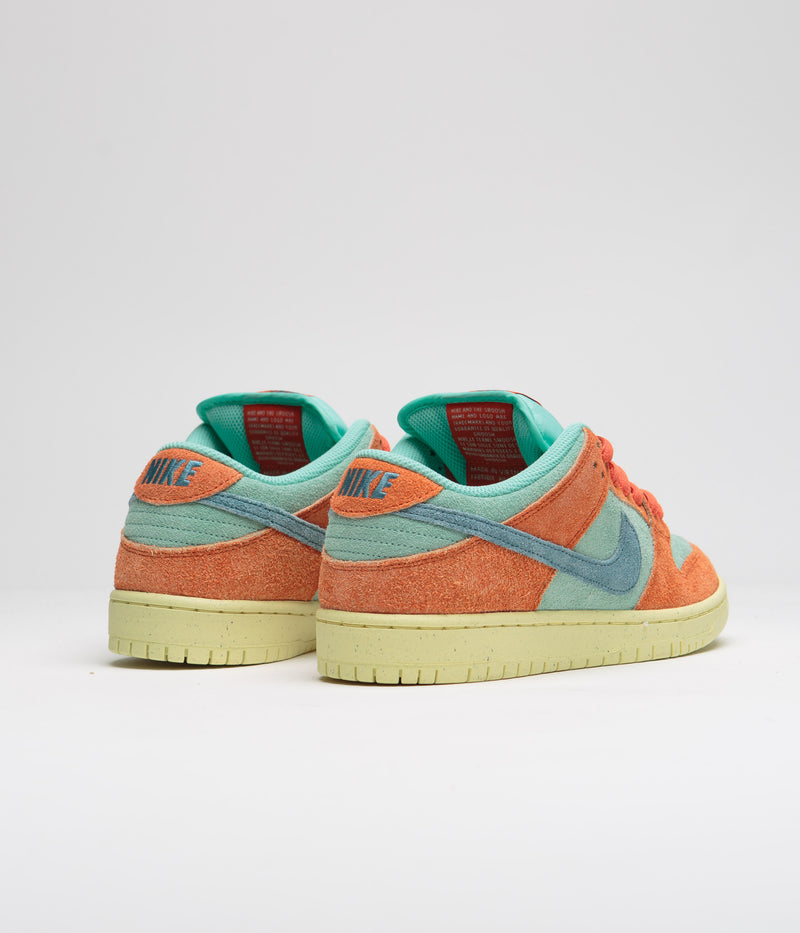 Nike SB Dunk Low Pro Premium Shoes in Orange and Noise Aqua and Emerald Rise - Orange