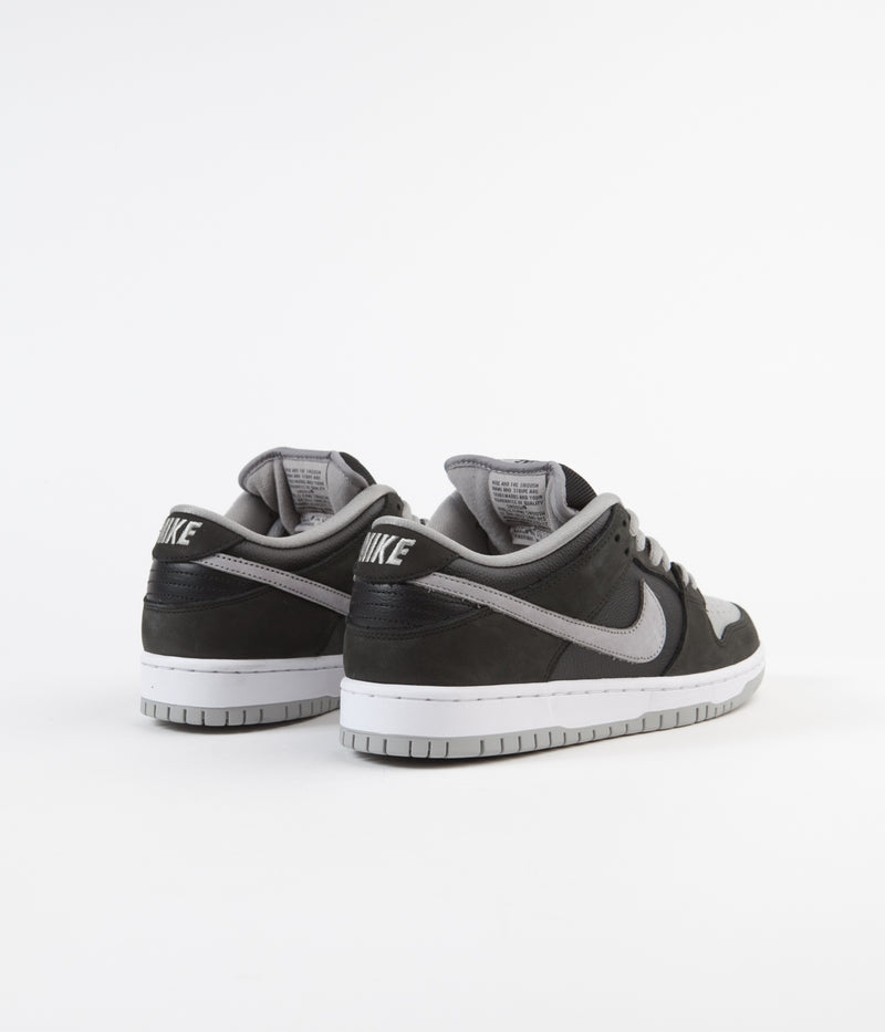 Nike SB Dunk Low Pro Shoes in Black and Medium Grey and Black - White