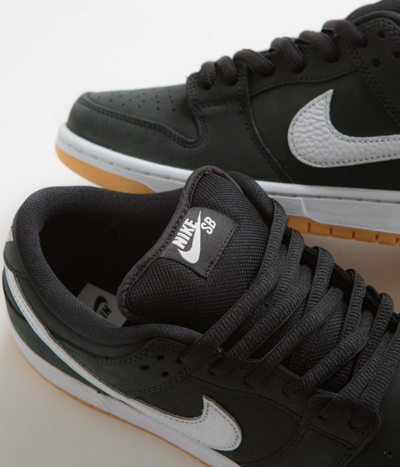 Nike SB Dunk Low Pro Shoes in Black and White and Black - Gum Light Brown