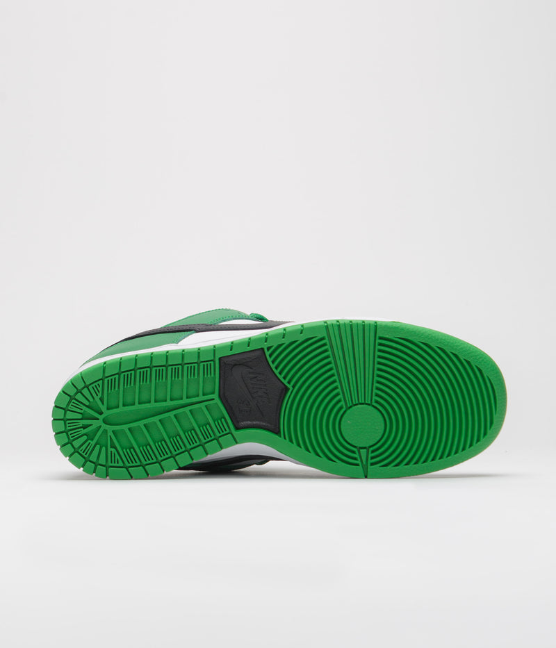 Nike SB Dunk Low Pro Shoes in Classic Green and Black and White - Classic Green - Black