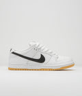 Nike SB Dunk Low Pro Shoes in White and Black and White - Gum Light Brown