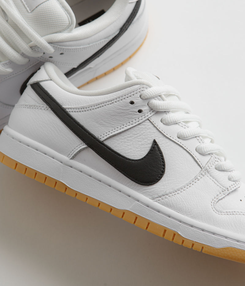 Nike SB Dunk Low Pro Shoes in White and Black and White - Gum Light Brown