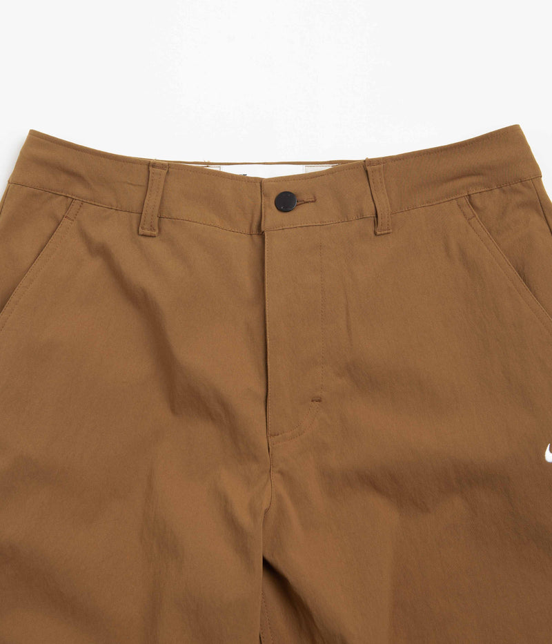 Nike SB Eco El Chino Pants in Ale Brown