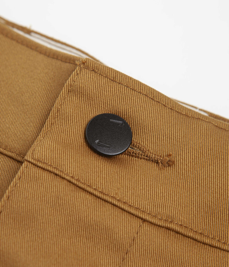 Nike SB El Chino Shorts in Ale Brown and White