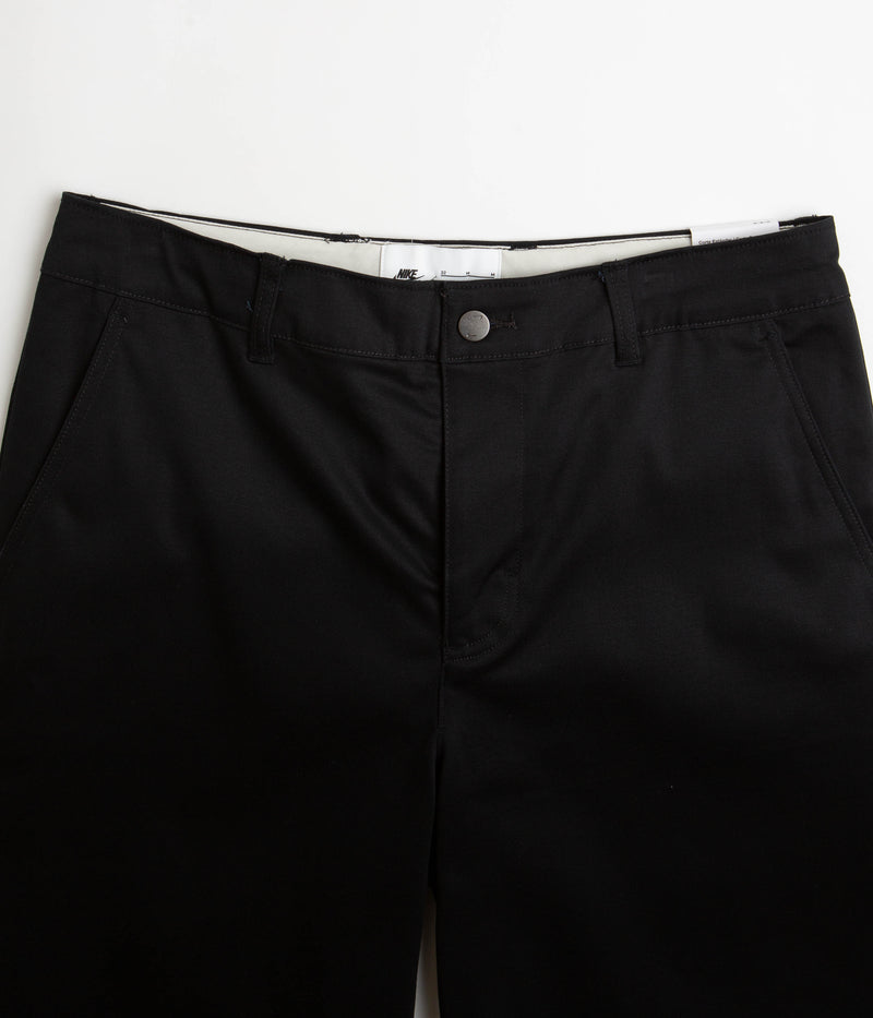Nike SB El Chino Shorts in Black