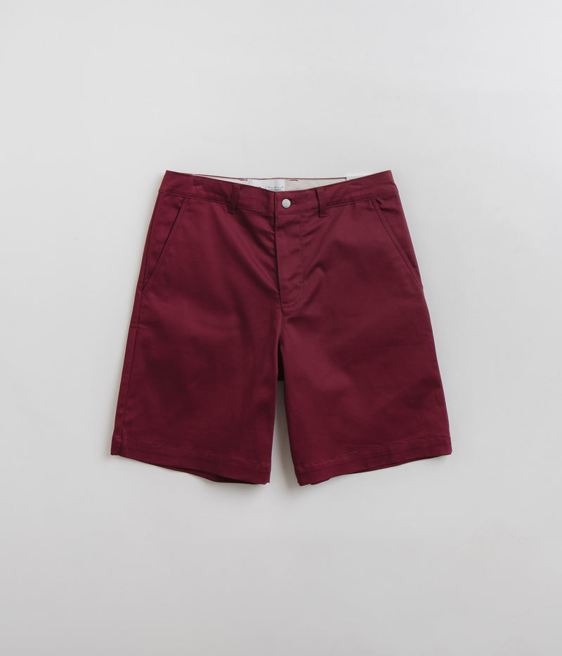 Nike SB El Chino Shorts in Dark Team Red