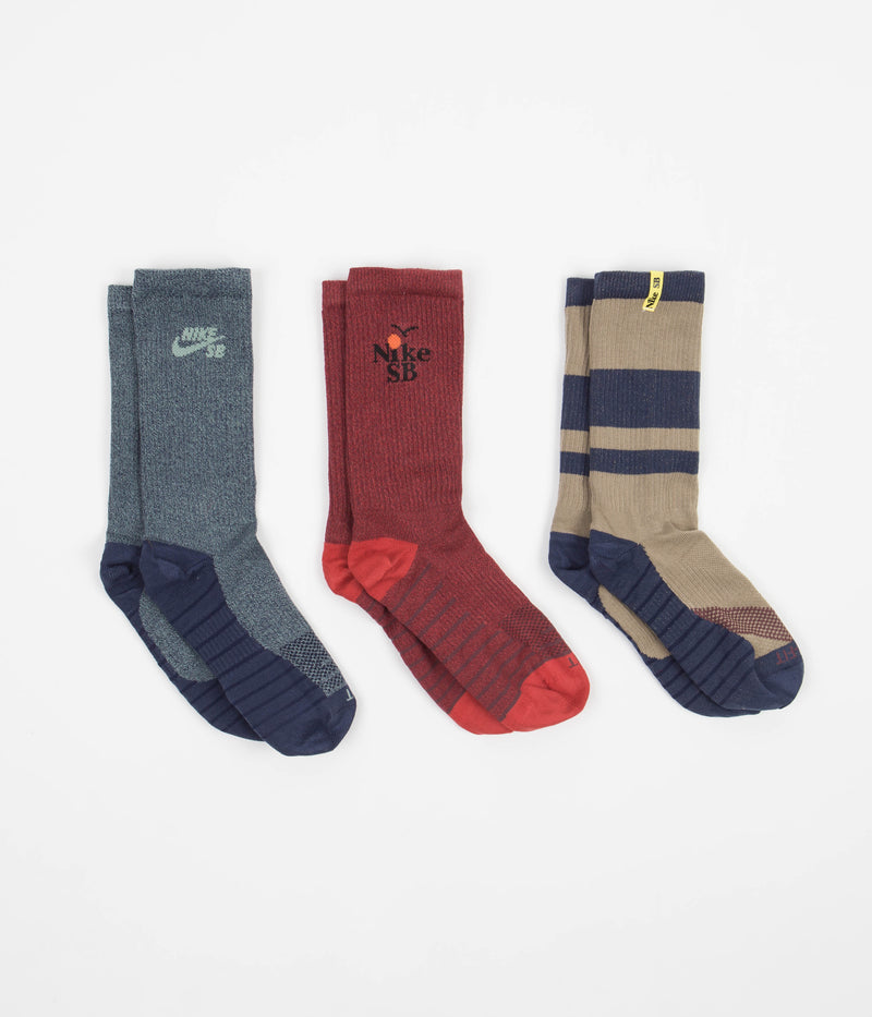 Nike SB Everyday Max Lightweight Crew Socks (3 Pair) in Red and Blue / Multi