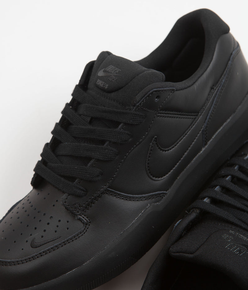 Nike SB Force 58 Premium Shoes in Black and Black and Black - Black
