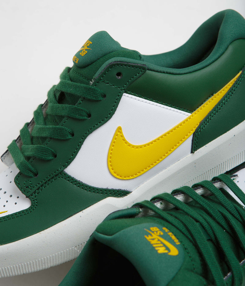 Nike SB Force 58 Premium Shoes in Gorge Green and Tour Yellow and White